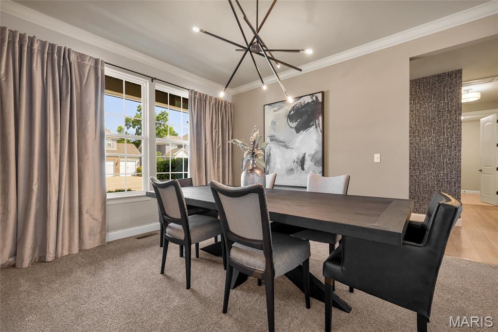 961 Chapelwood Court