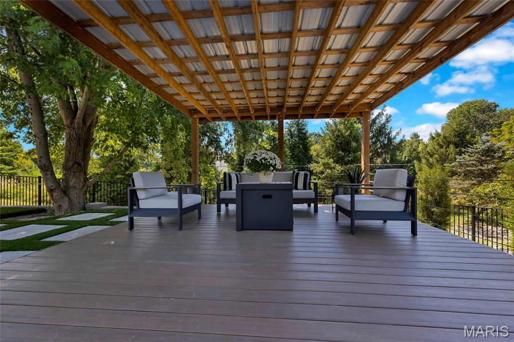1109 Windridge Estates Lane