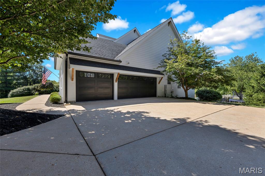 1109 Windridge Estates Lane