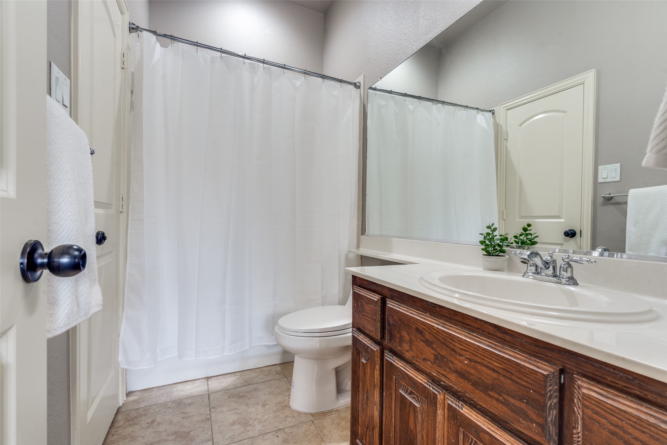 972 Pelican Drive