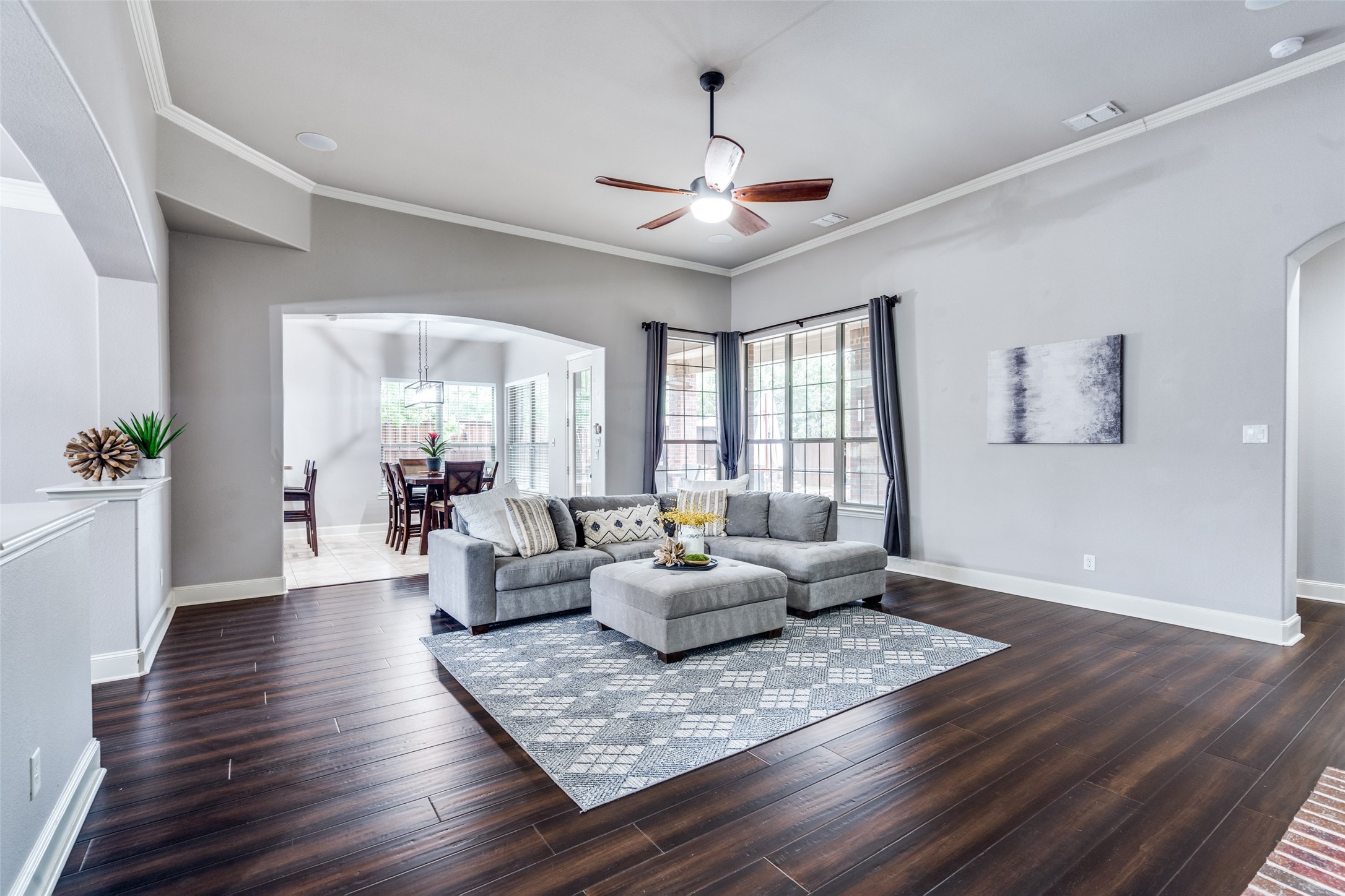 972 Pelican Drive