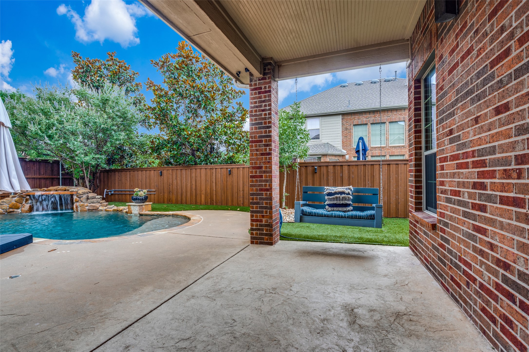 972 Pelican Drive