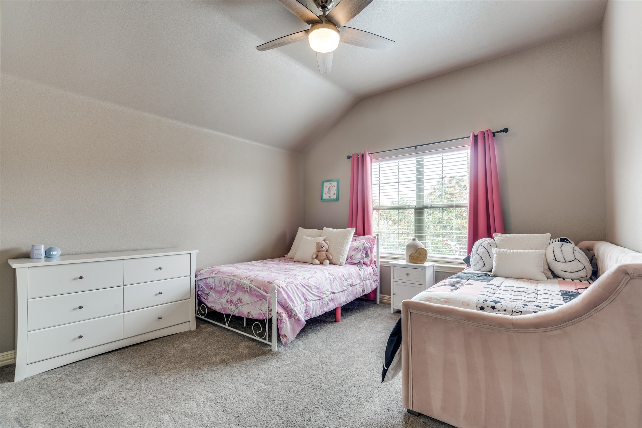 972 Pelican Drive