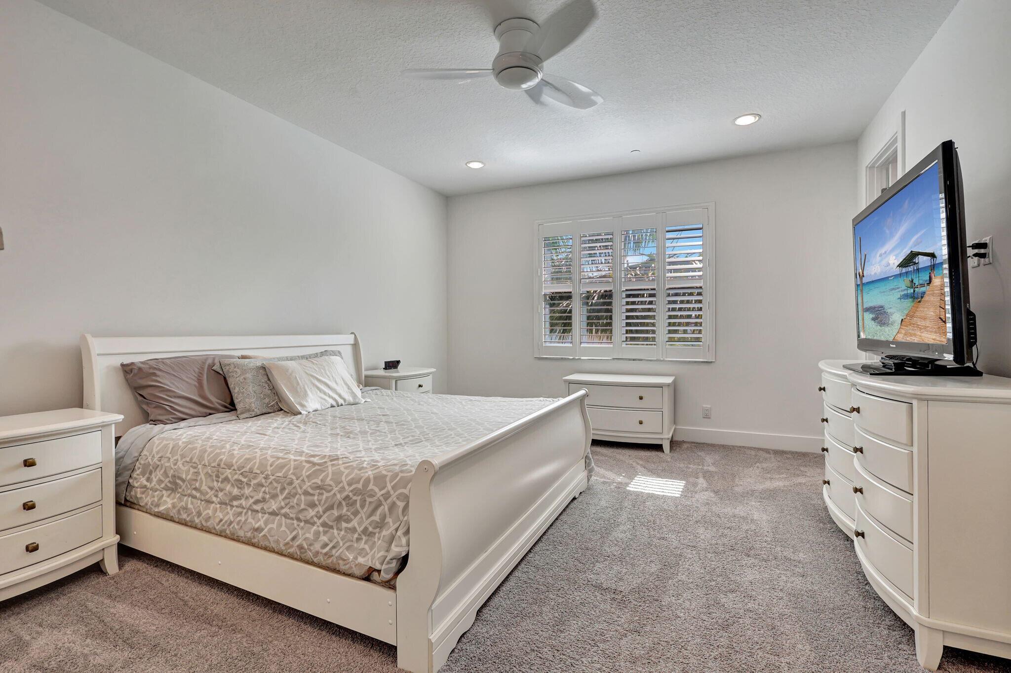 3012 Franklin Place