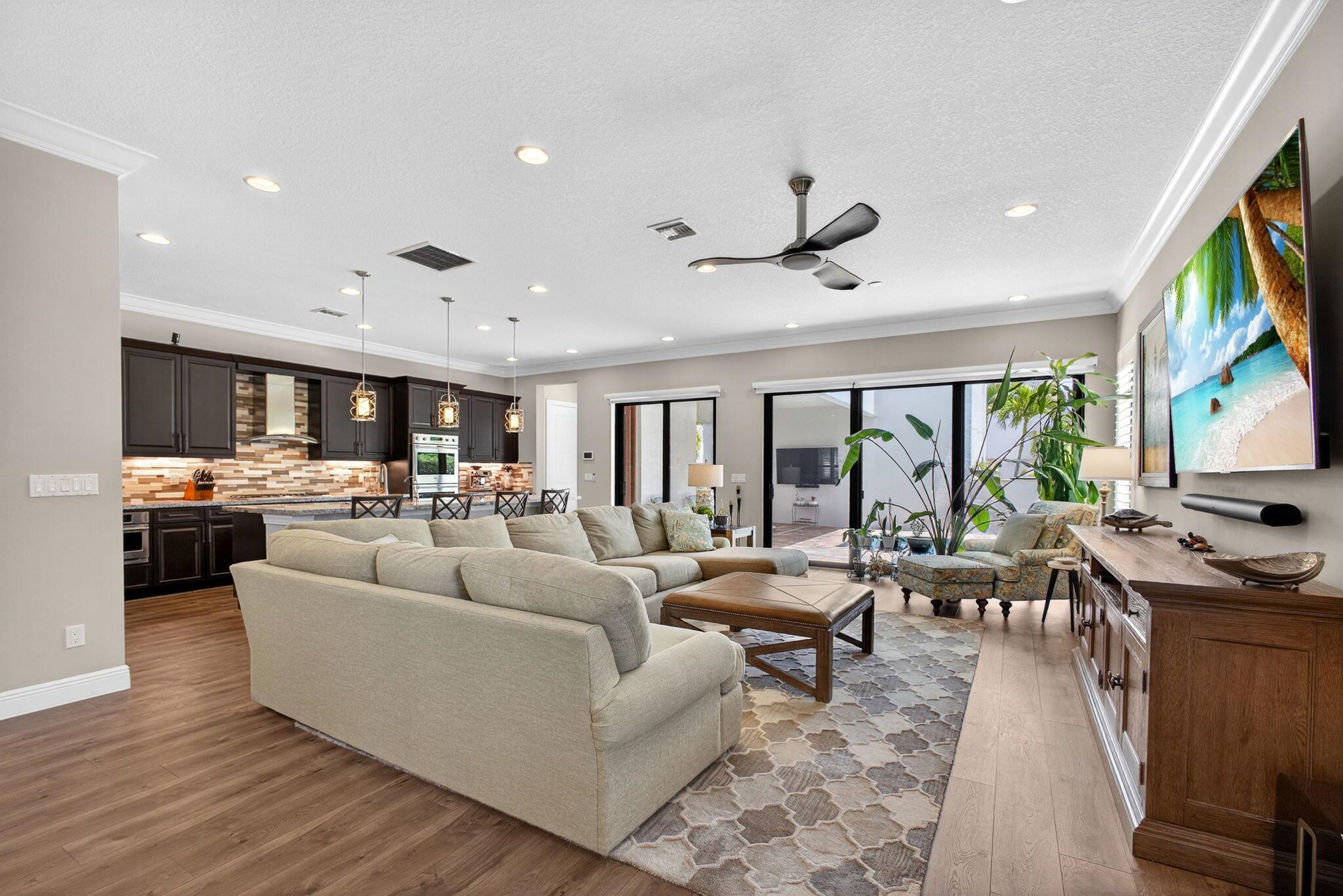 5041 Grandiflora Road
