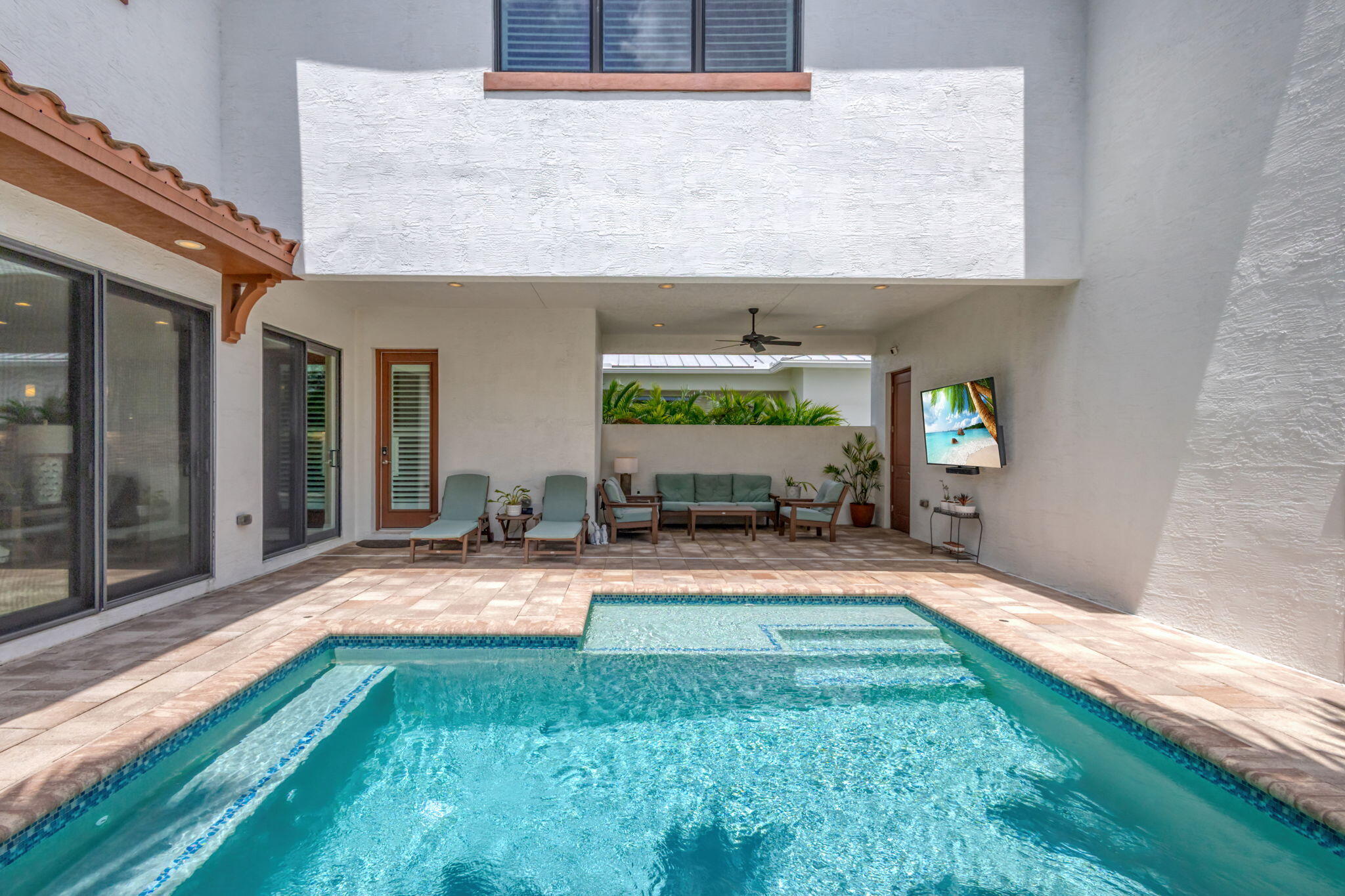 5041 Grandiflora Road