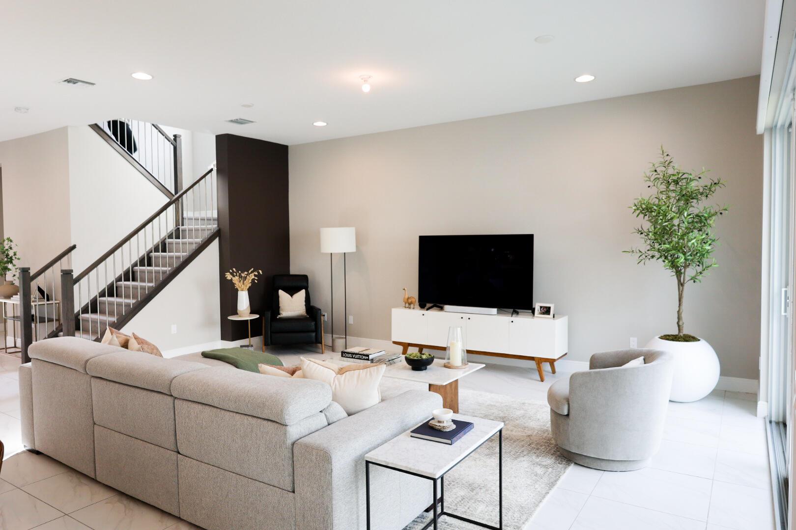 13325 Machiavelli Way