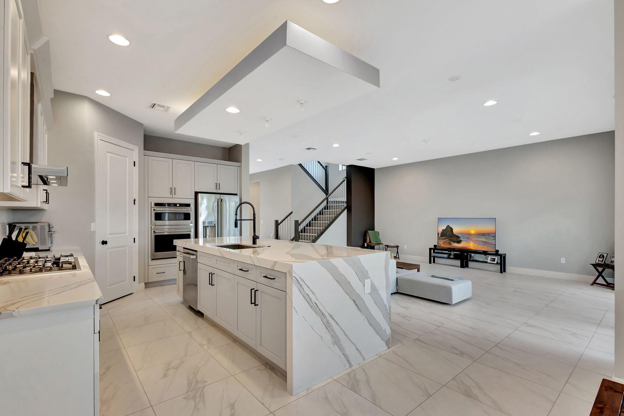 13325 Machiavelli Way