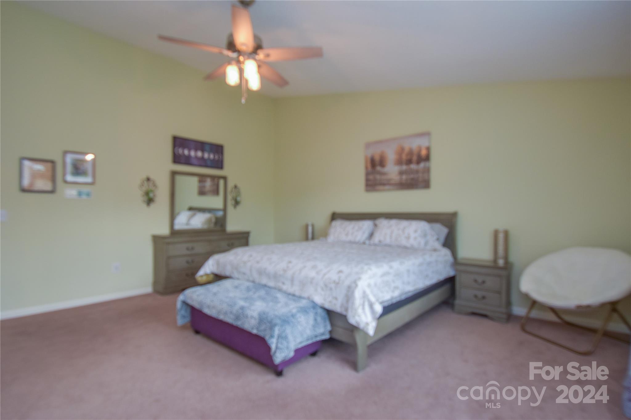 2004 Oakbriar Circle