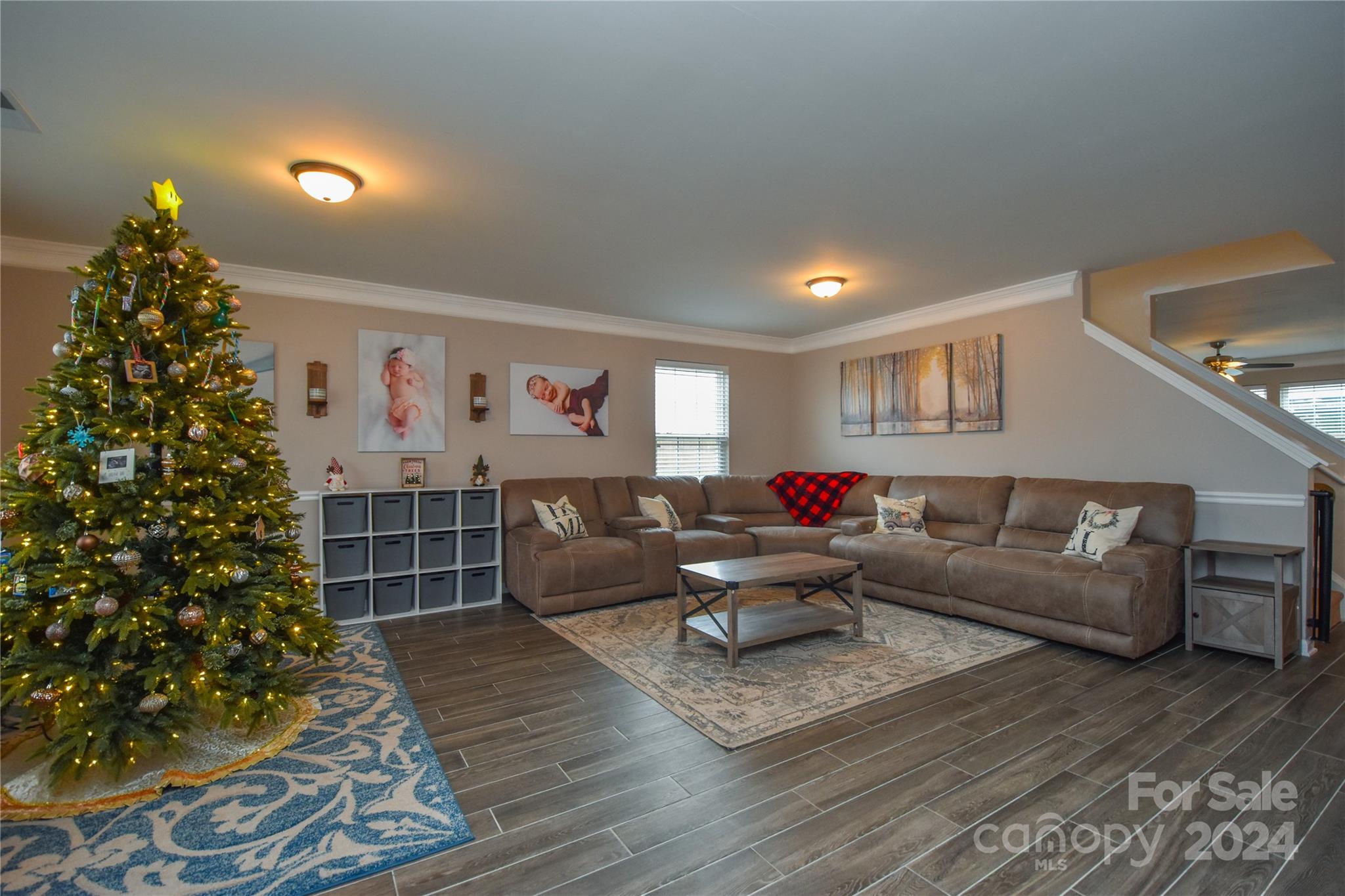 2004 Oakbriar Circle