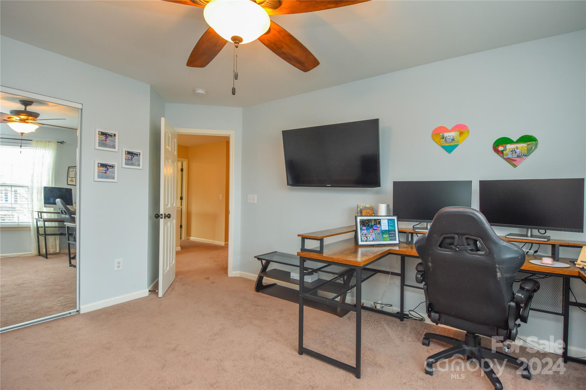 2004 Oakbriar Circle