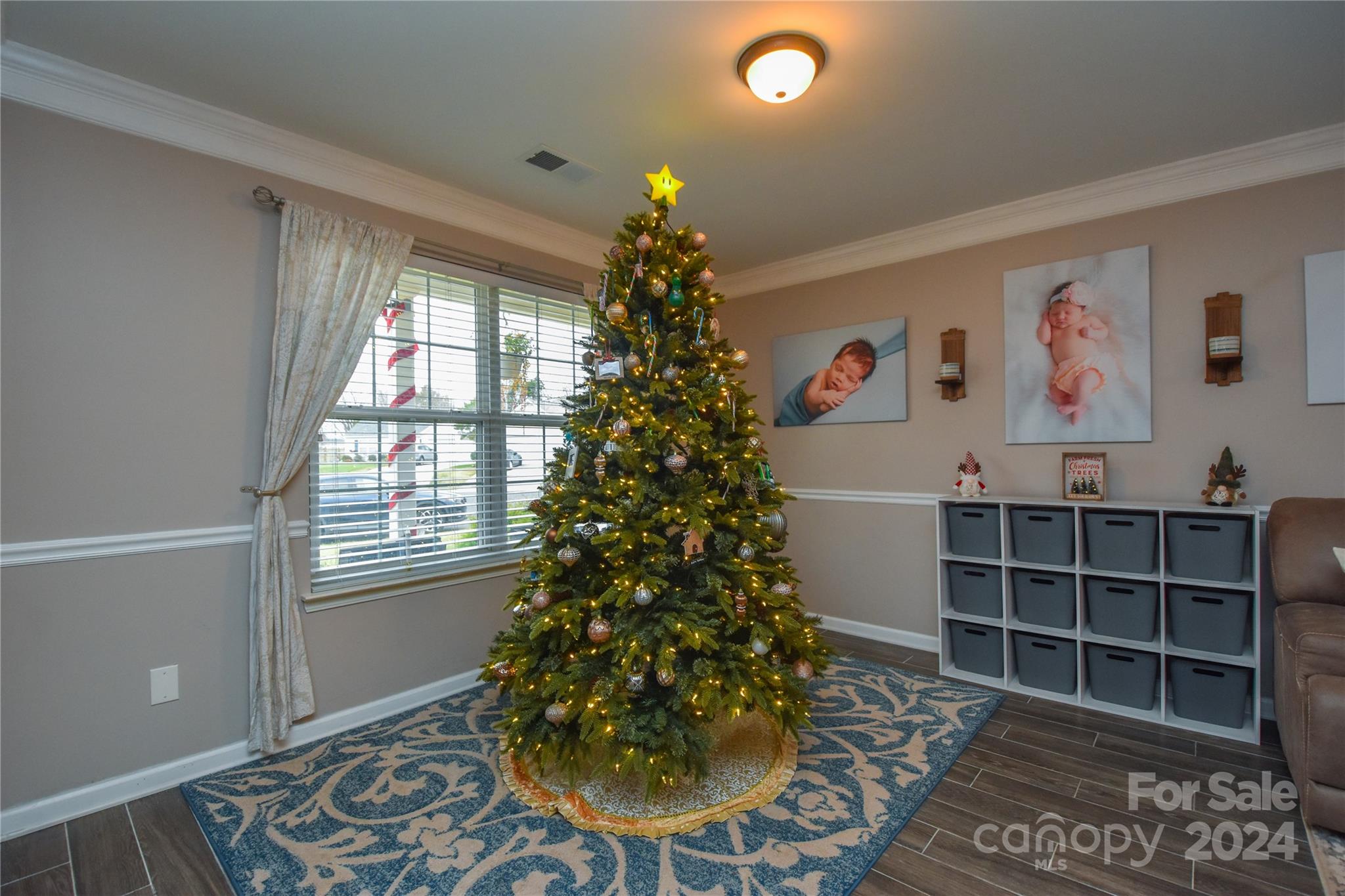 2004 Oakbriar Circle