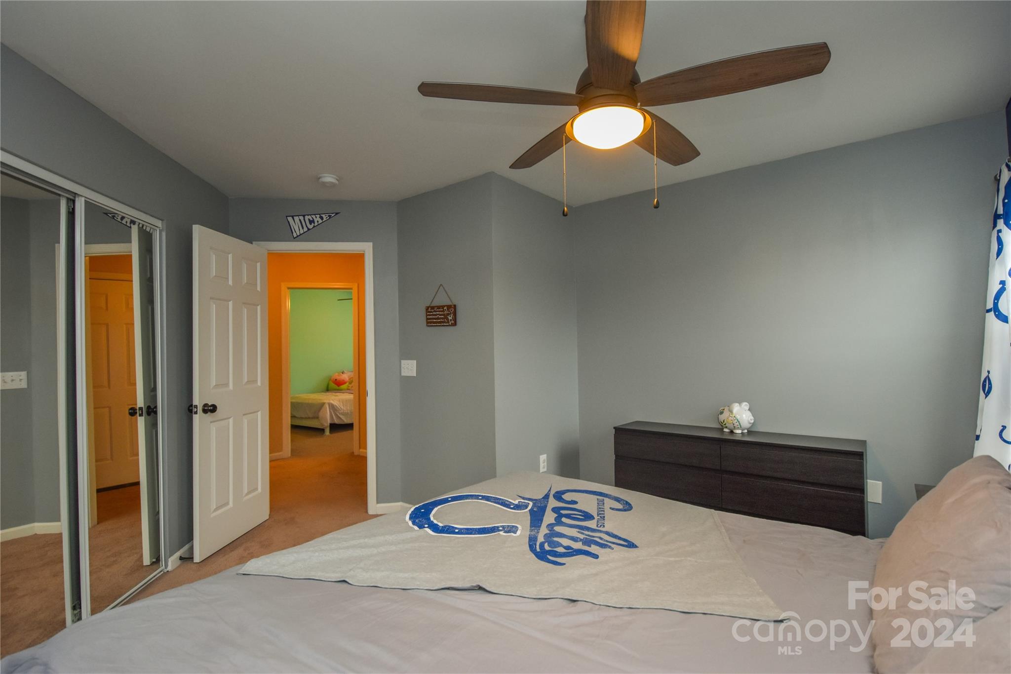 2004 Oakbriar Circle