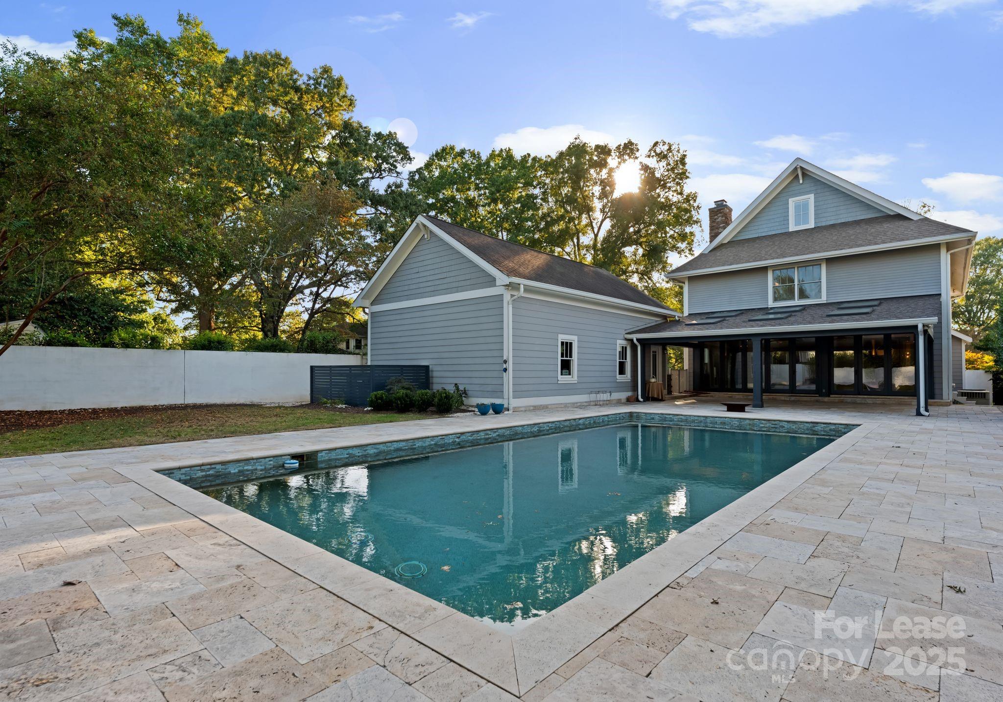 3125 Pinehurst Place