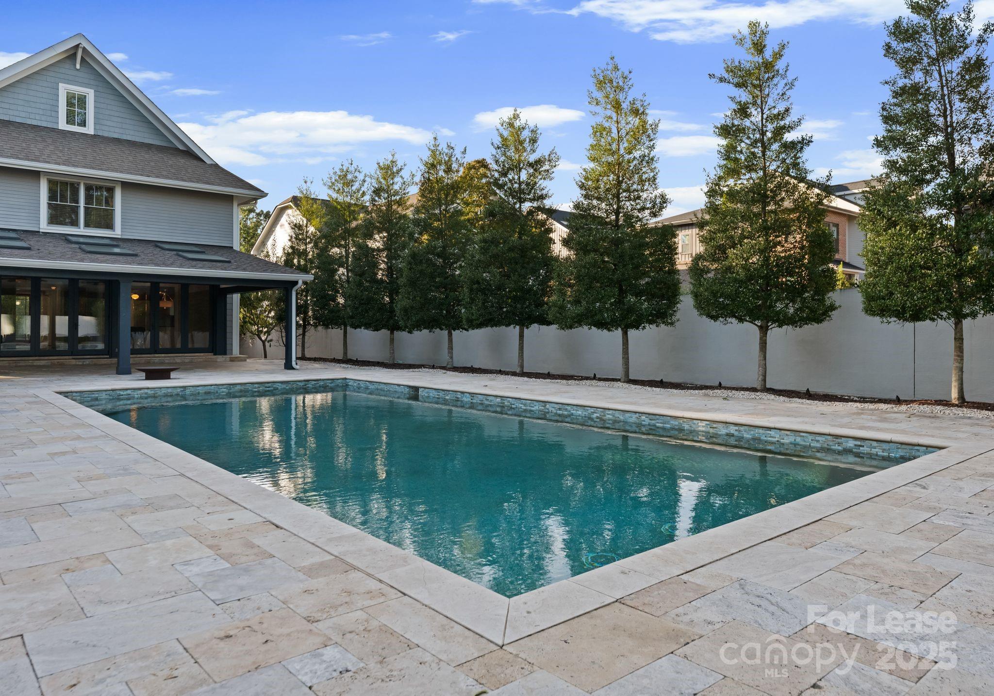 3125 Pinehurst Place