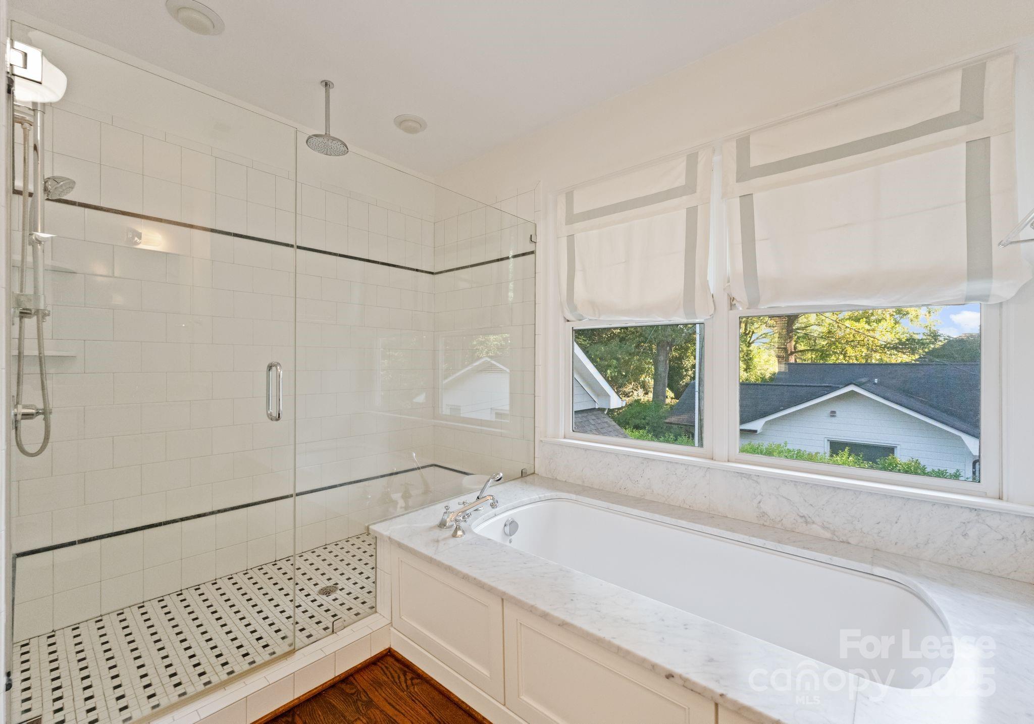 3125 Pinehurst Place