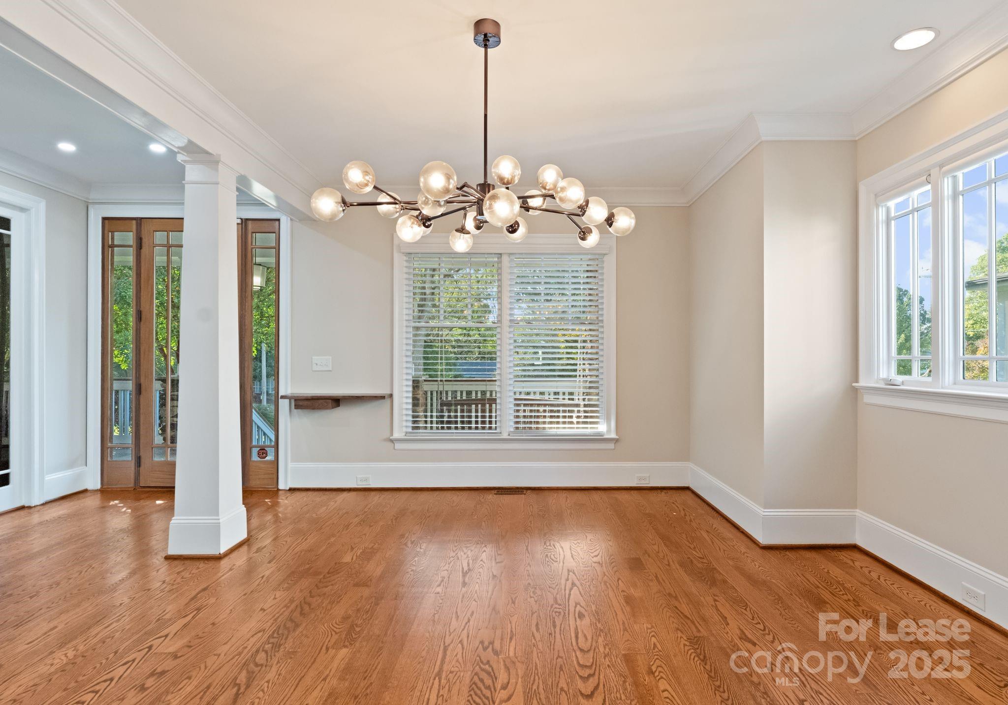 3125 Pinehurst Place