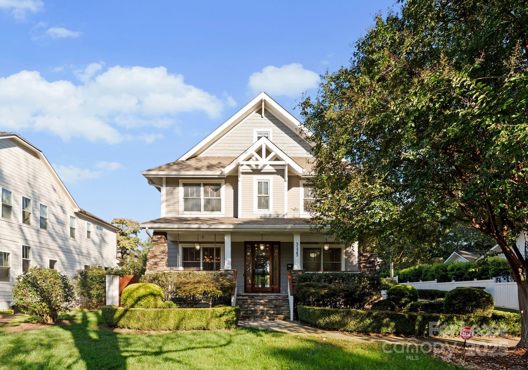 3125 Pinehurst Place