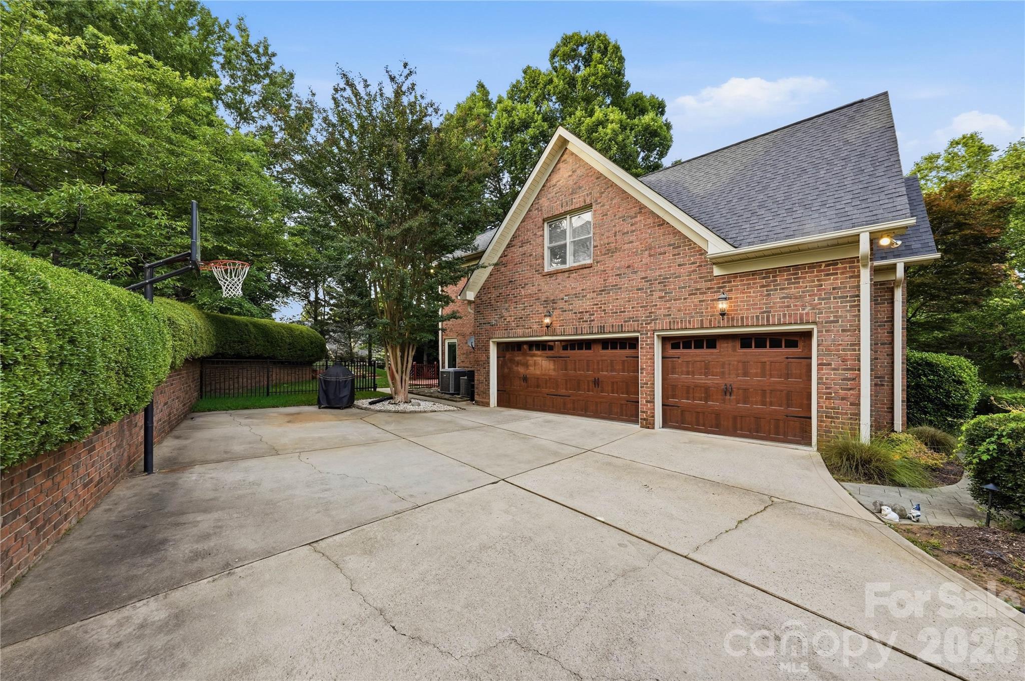 7205 Watersreach Lane