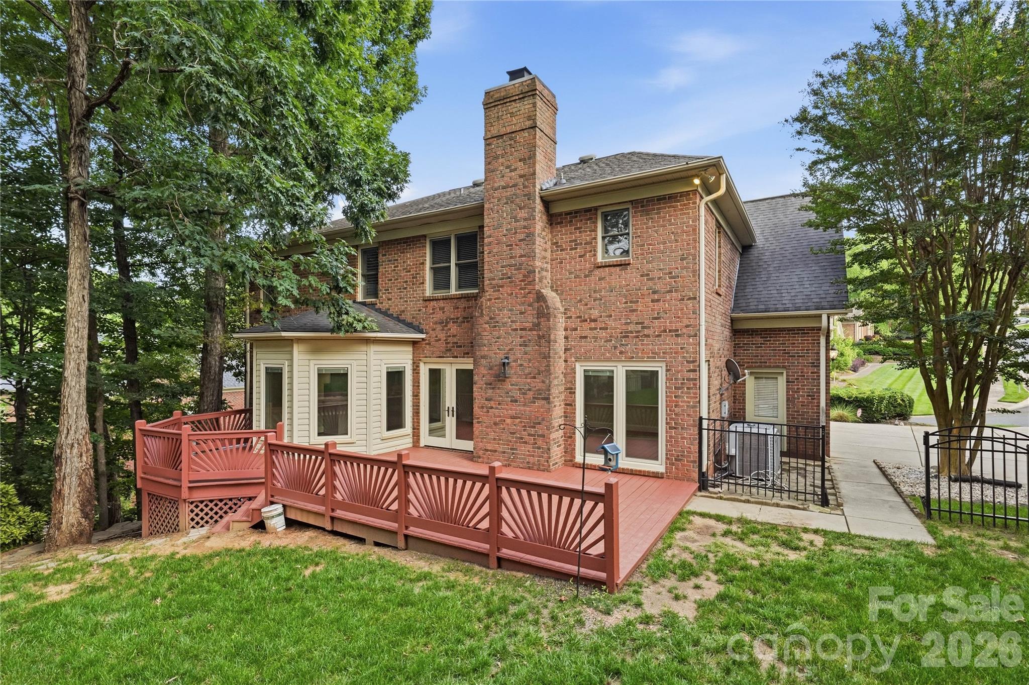 7205 Watersreach Lane