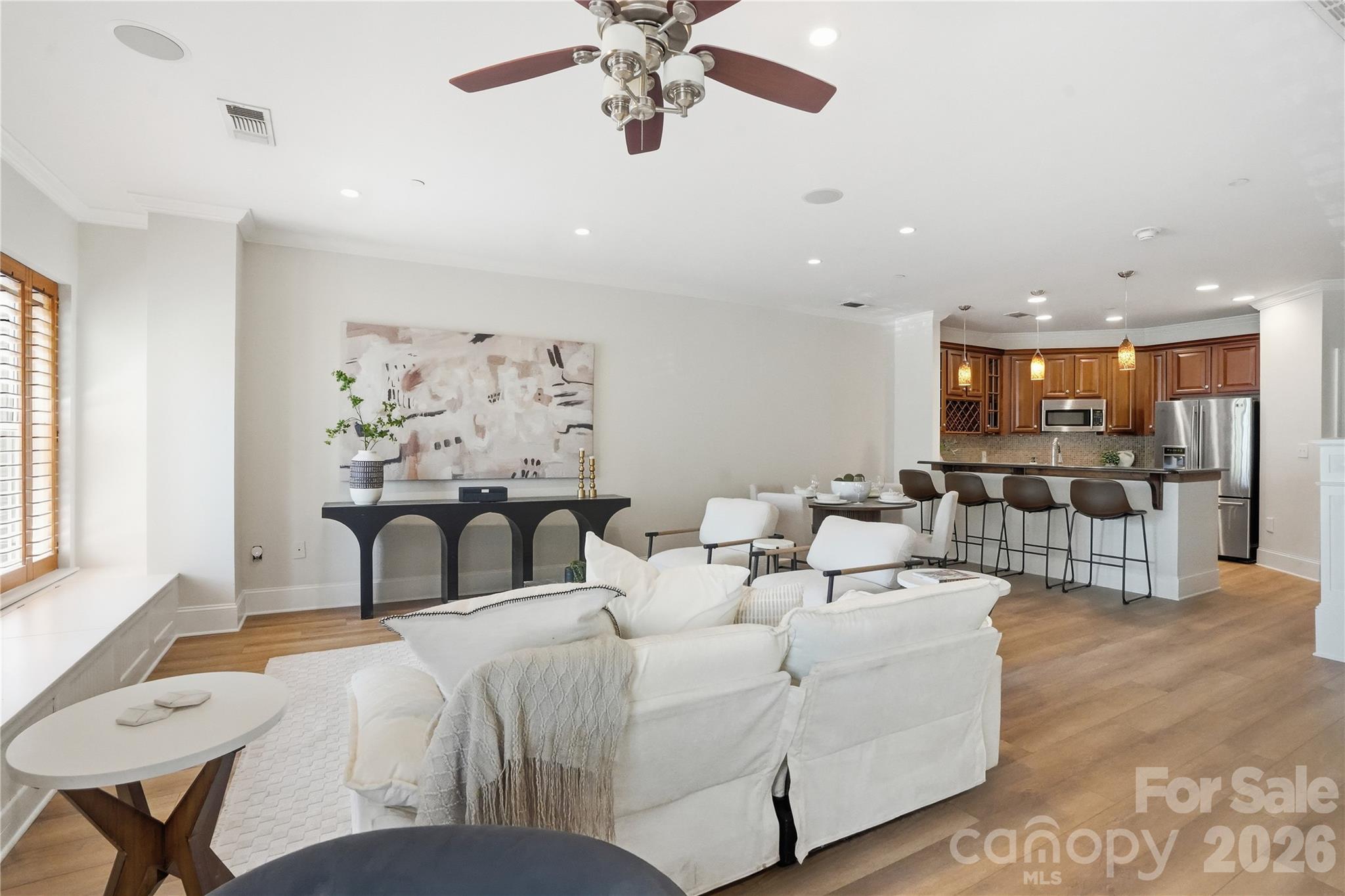 400 N Church Street Unit: 404
