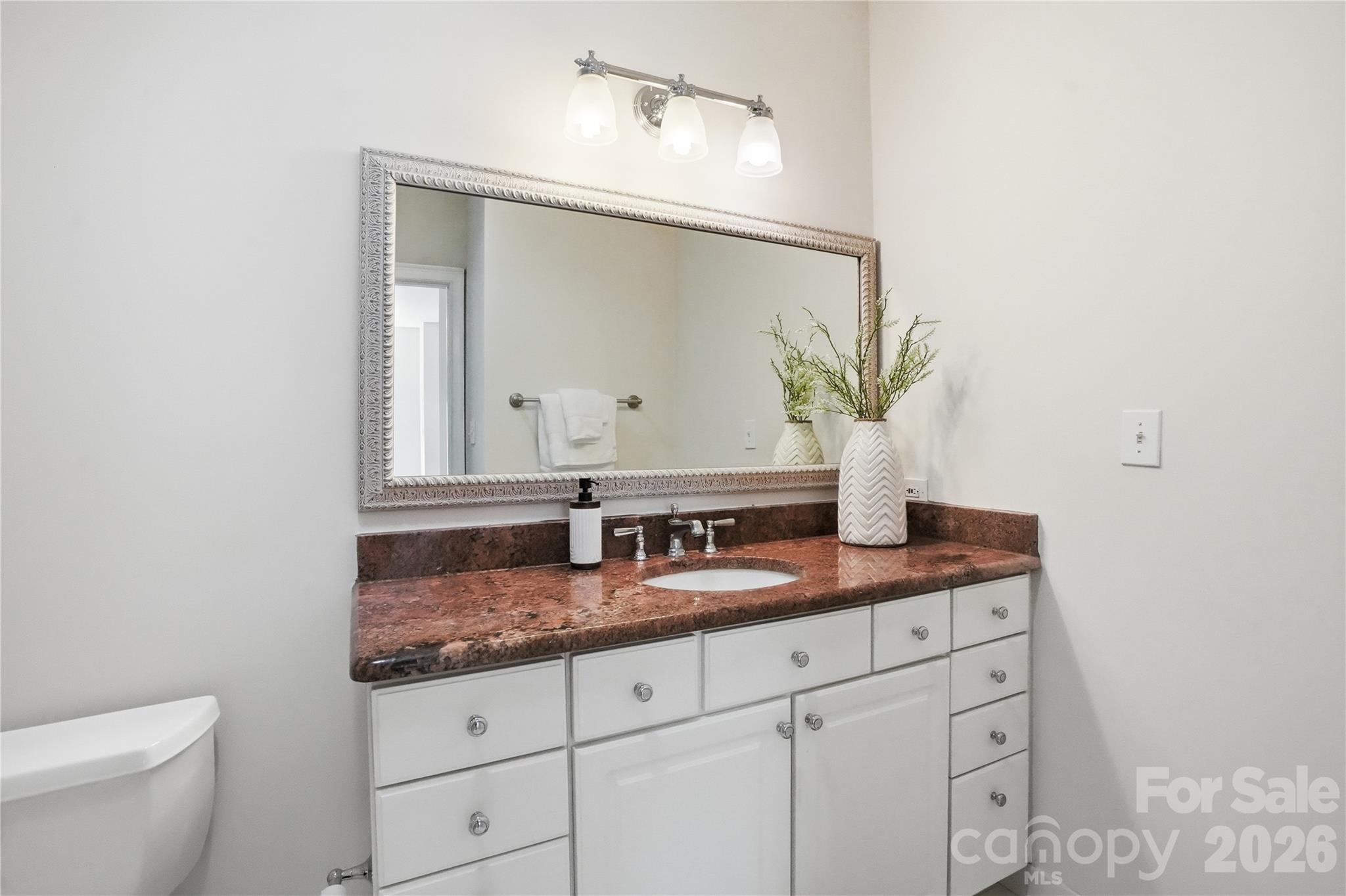 400 N Church Street Unit: 404