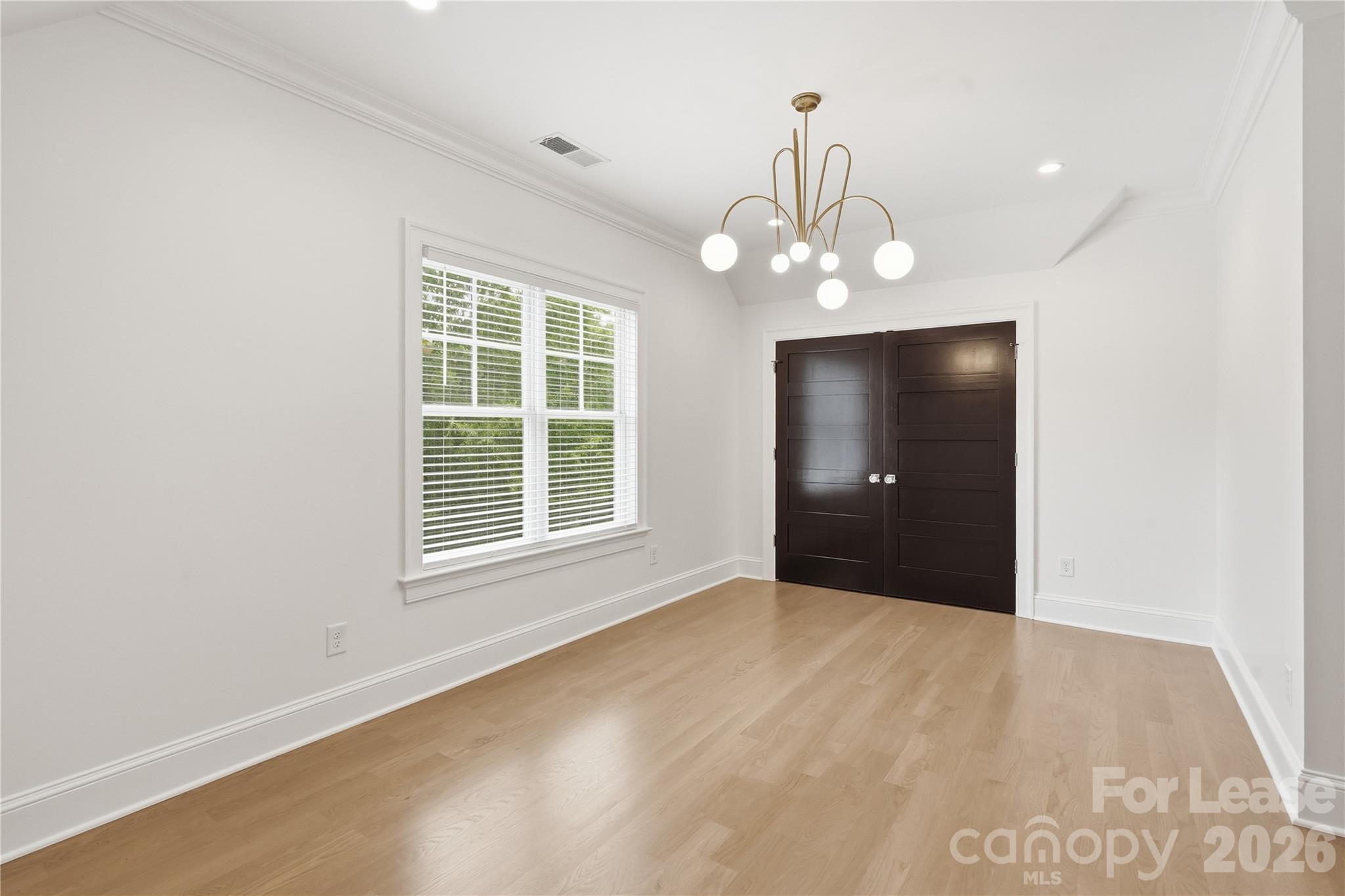 404 Iverson Way