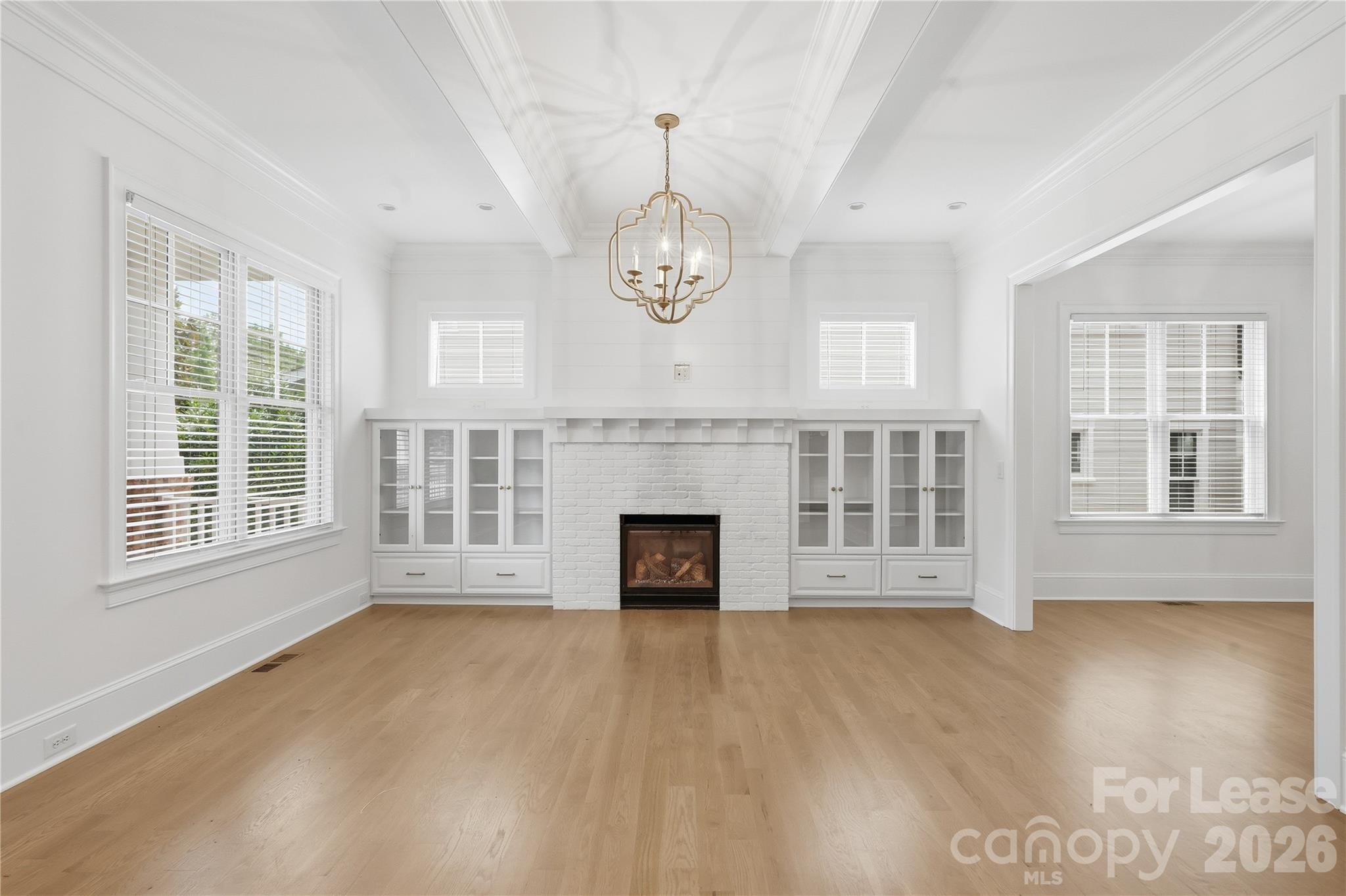 404 Iverson Way