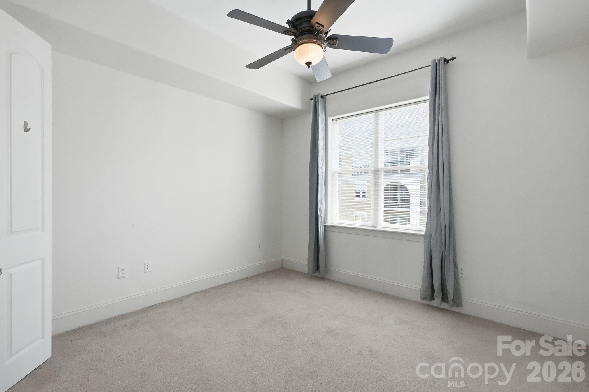 4620 Piedmont Row Drive Unit: 609