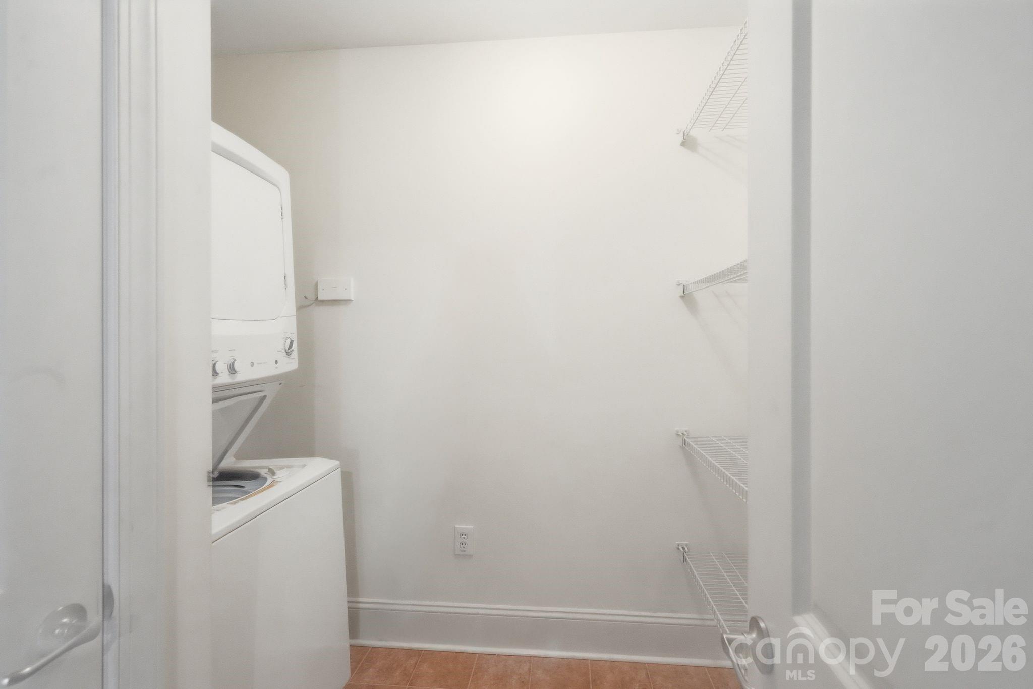4620 Piedmont Row Drive Unit: 609