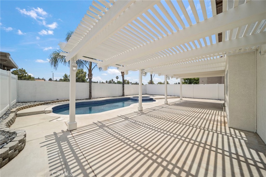 30249 Sierra Madre Drive