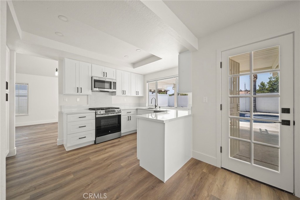 30249 Sierra Madre Drive