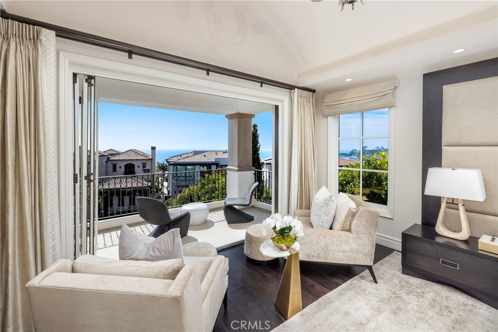 78 Ritz Cove
