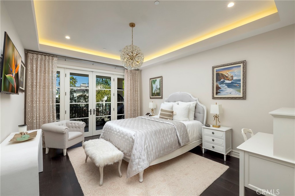78 Ritz Cove