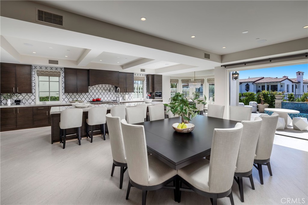 78 Ritz Cove