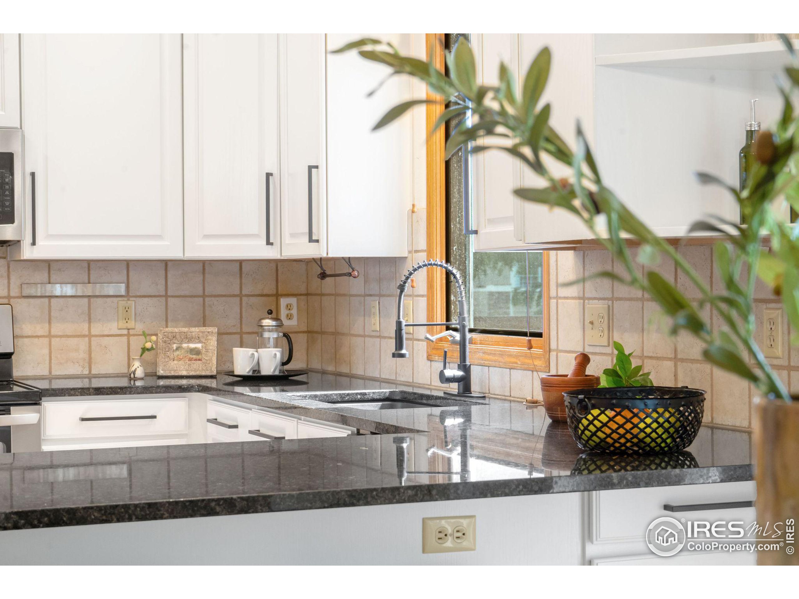 2100 Stillwater Creek Dr