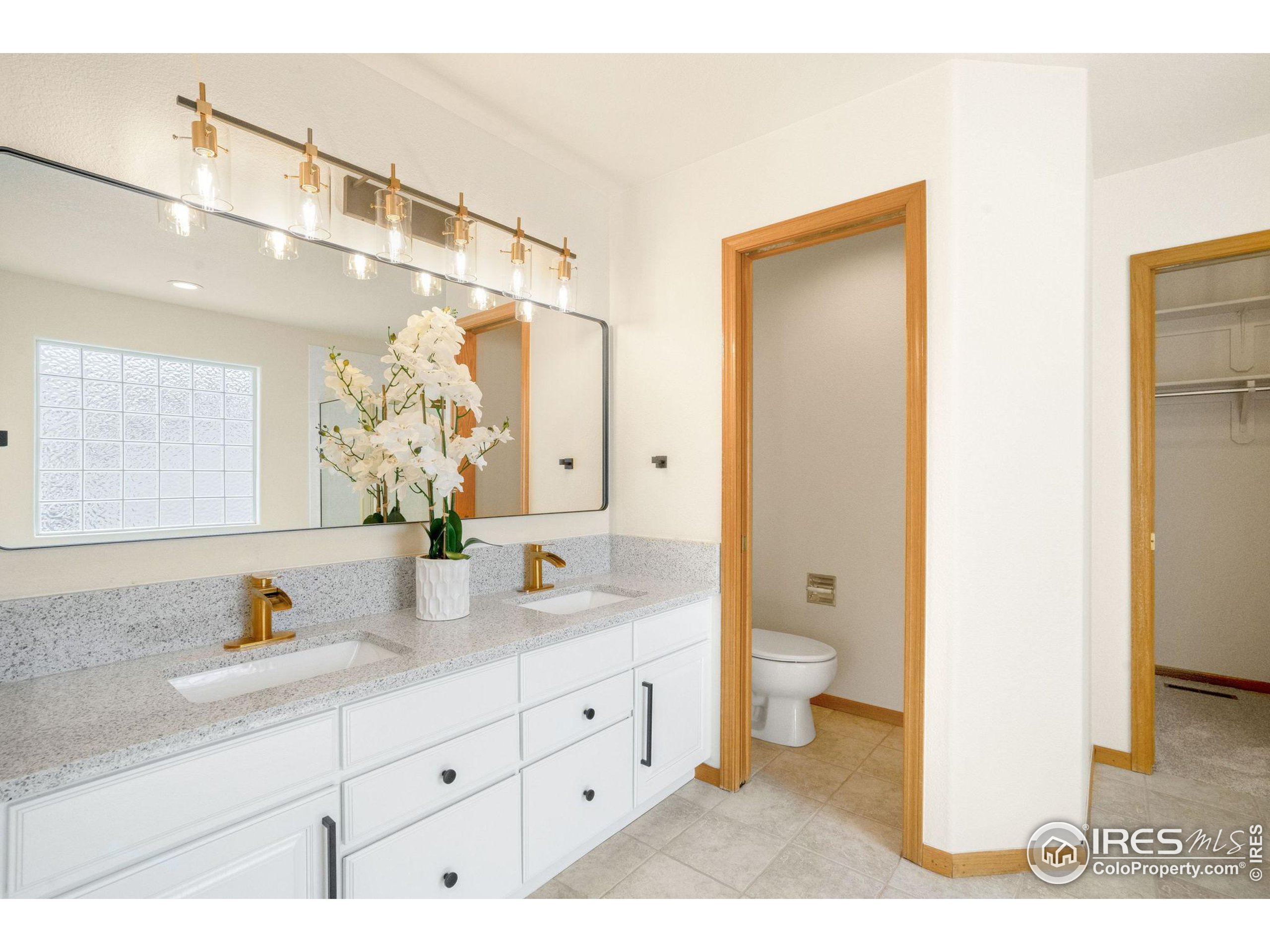 2100 Stillwater Creek Dr