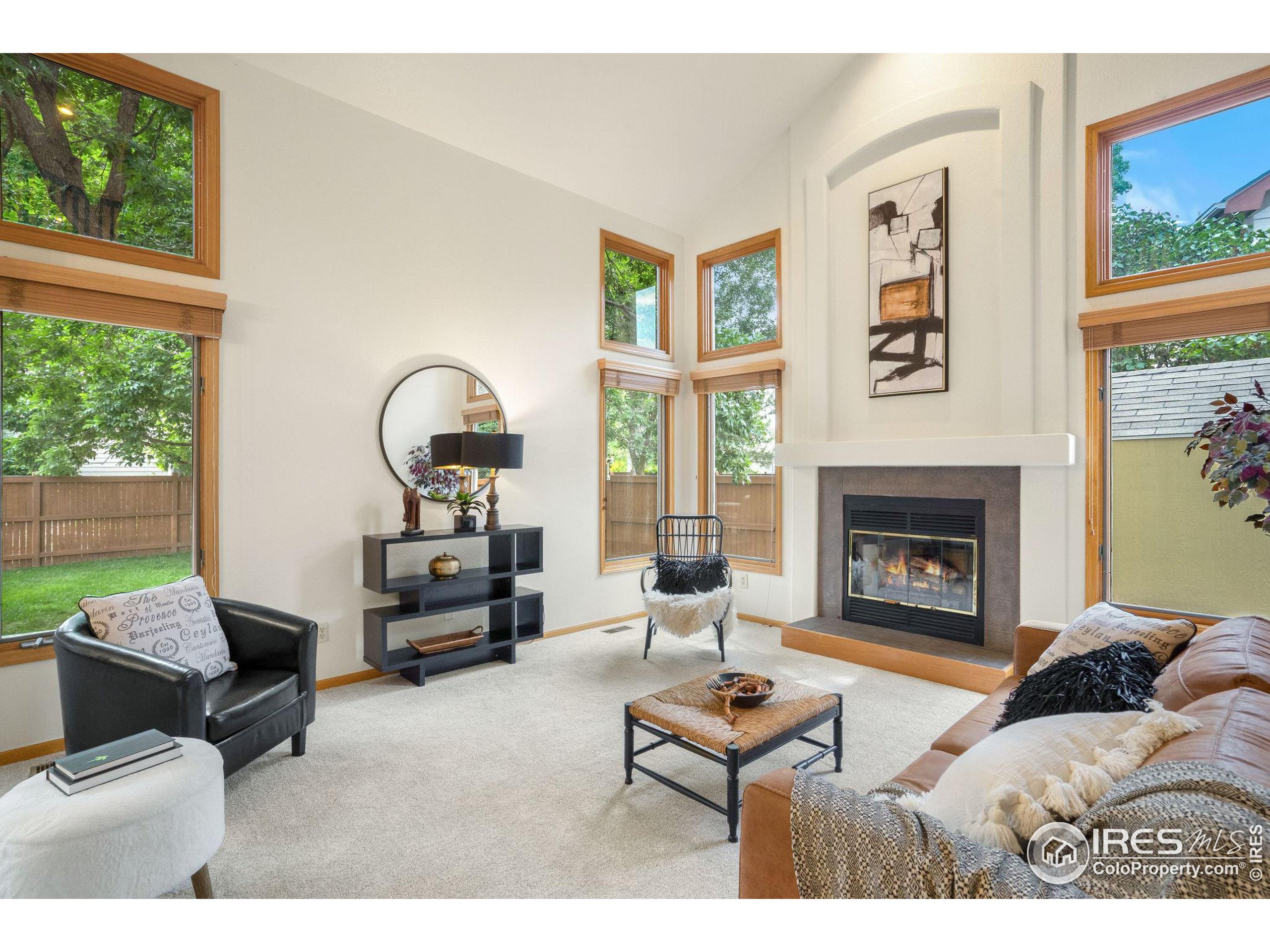 2100 Stillwater Creek Dr