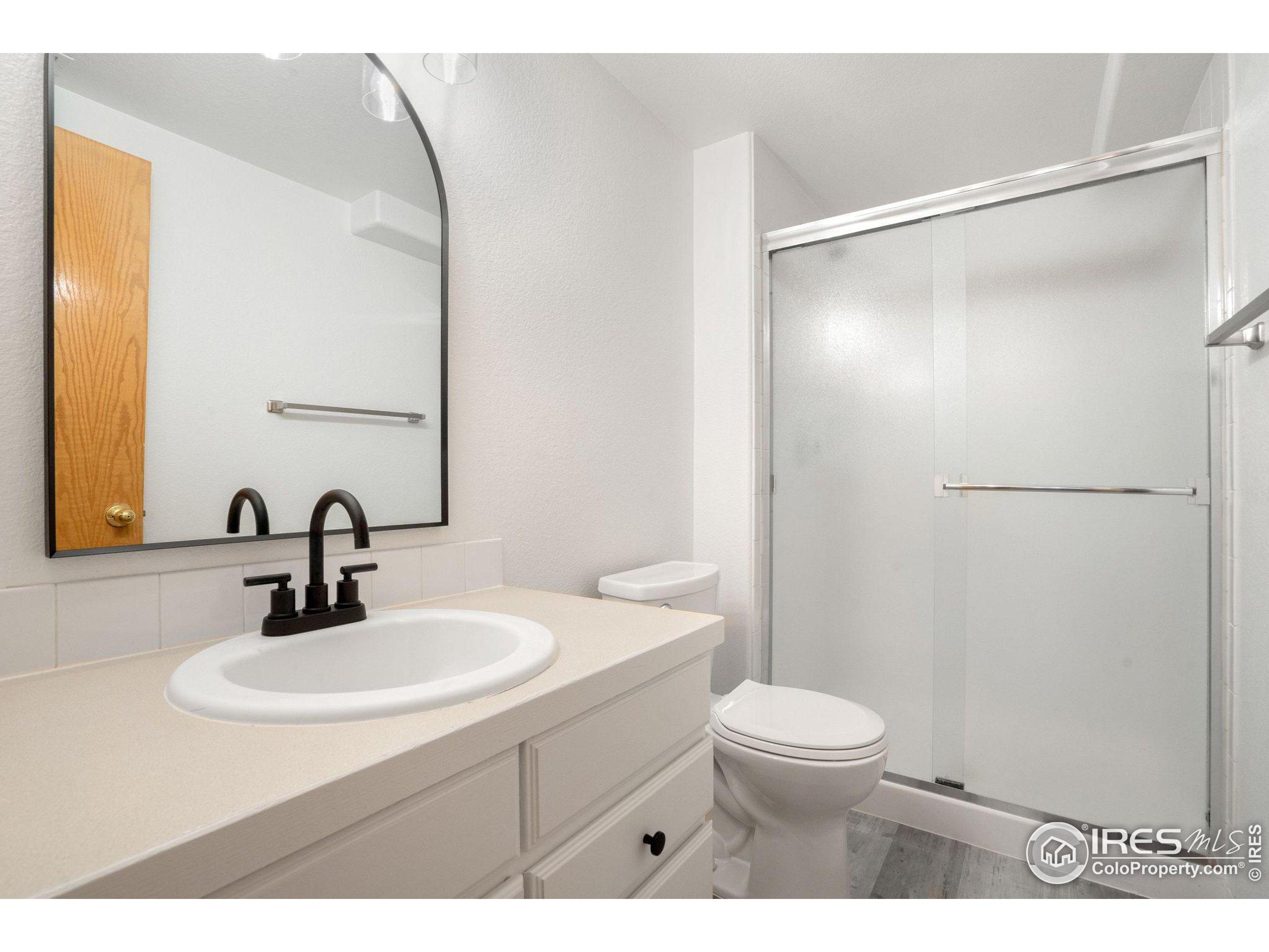 2100 Stillwater Creek Dr