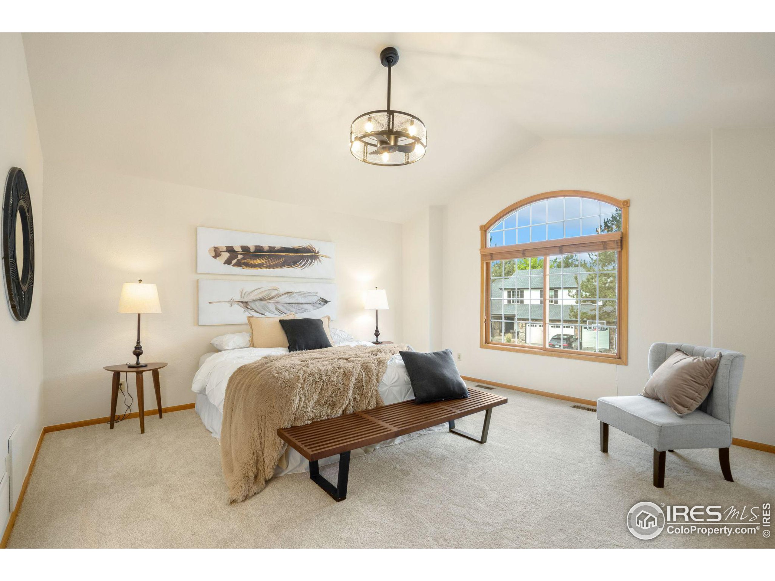 2100 Stillwater Creek Dr