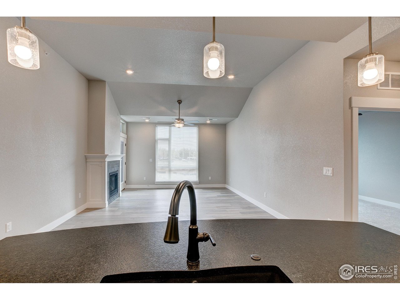 974 Landmark Way 7