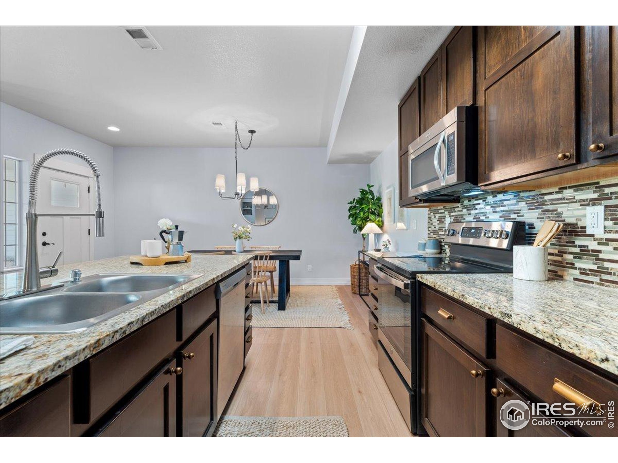 2231 Trestle Rd