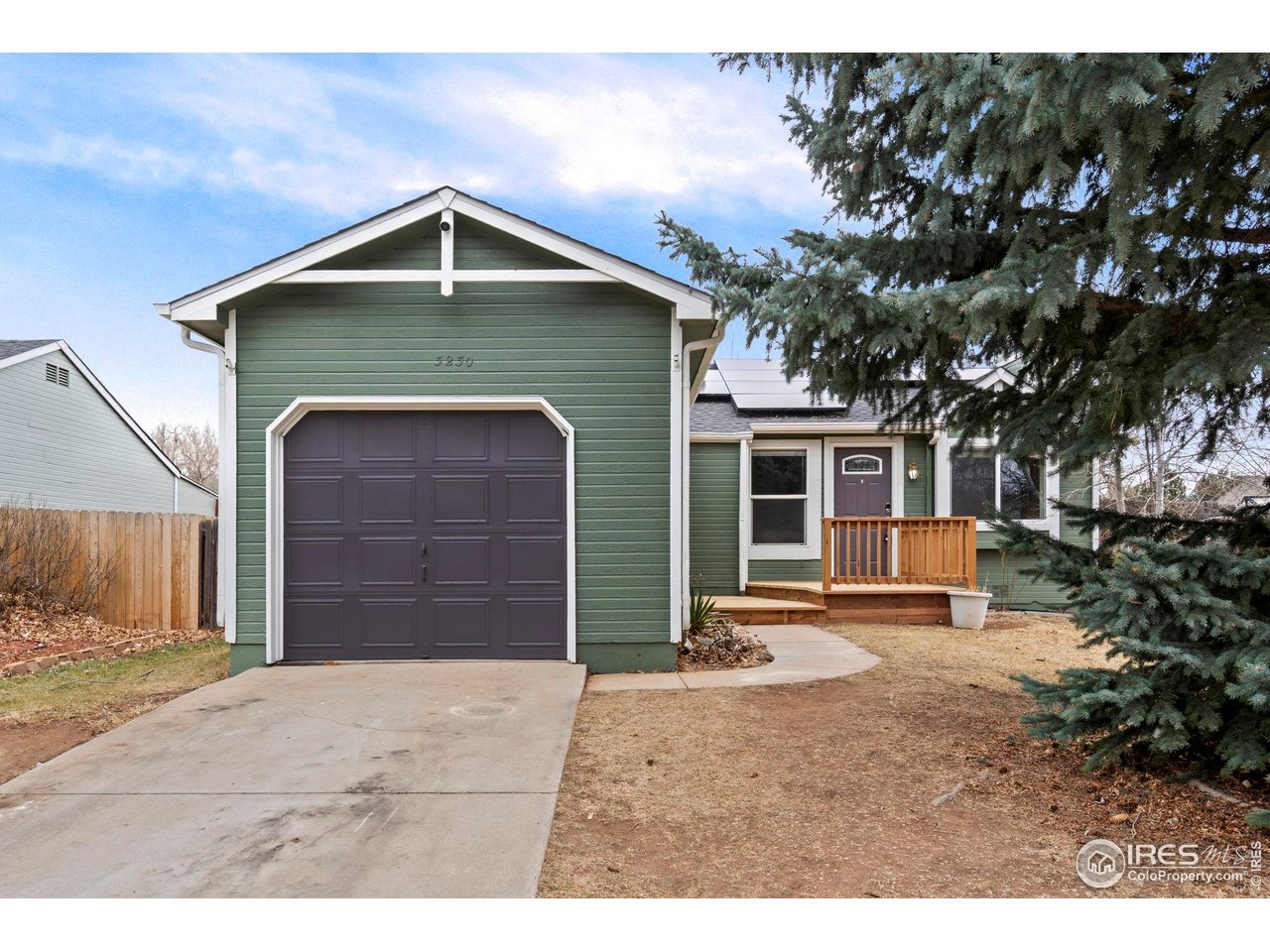 3230 Laredo Ln
