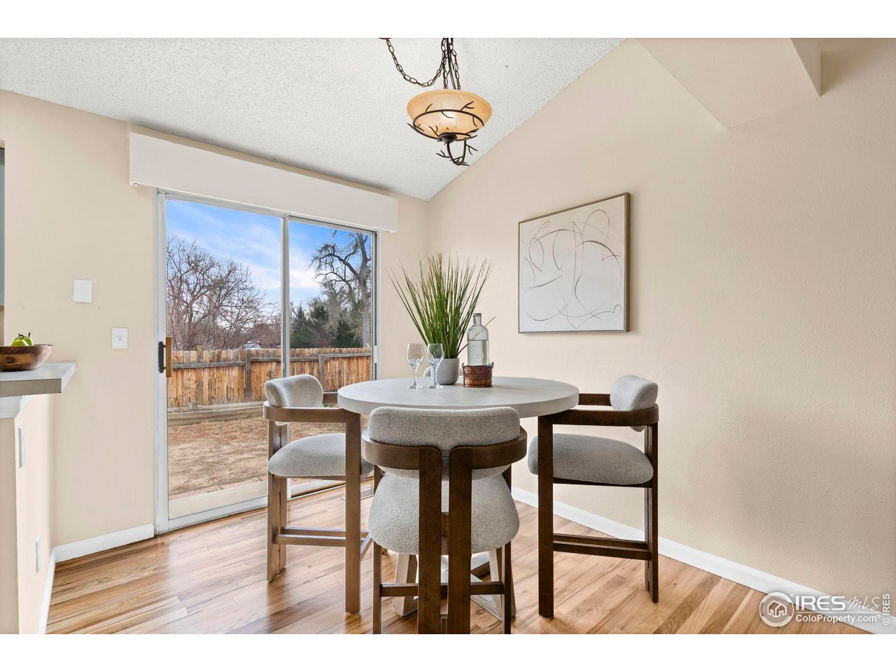 3230 Laredo Ln