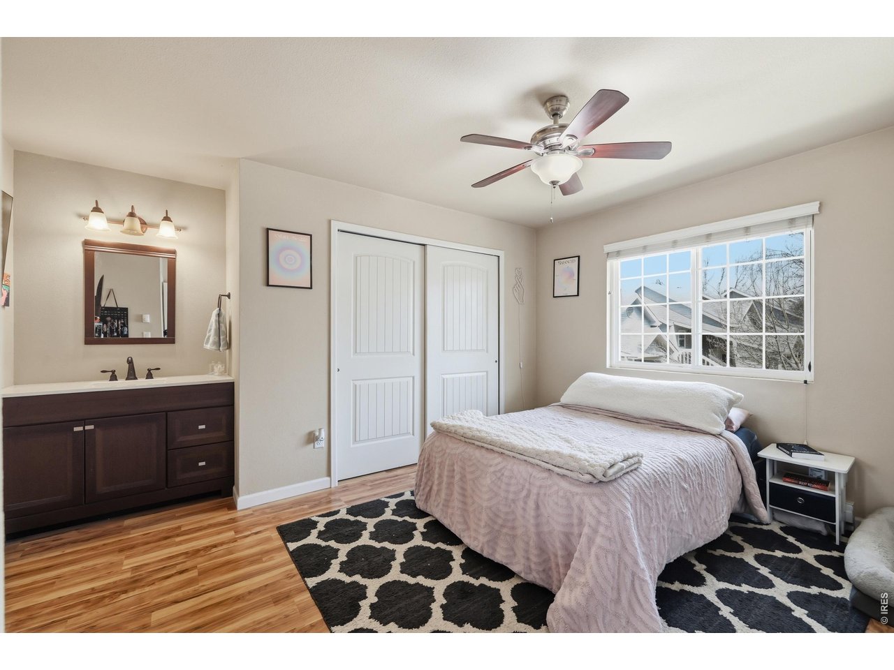 1640 Kirkwood Dr 2033