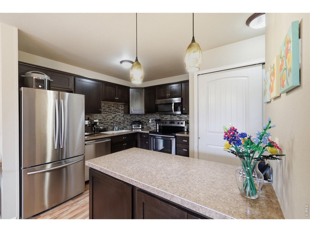 1640 Kirkwood Dr 2033