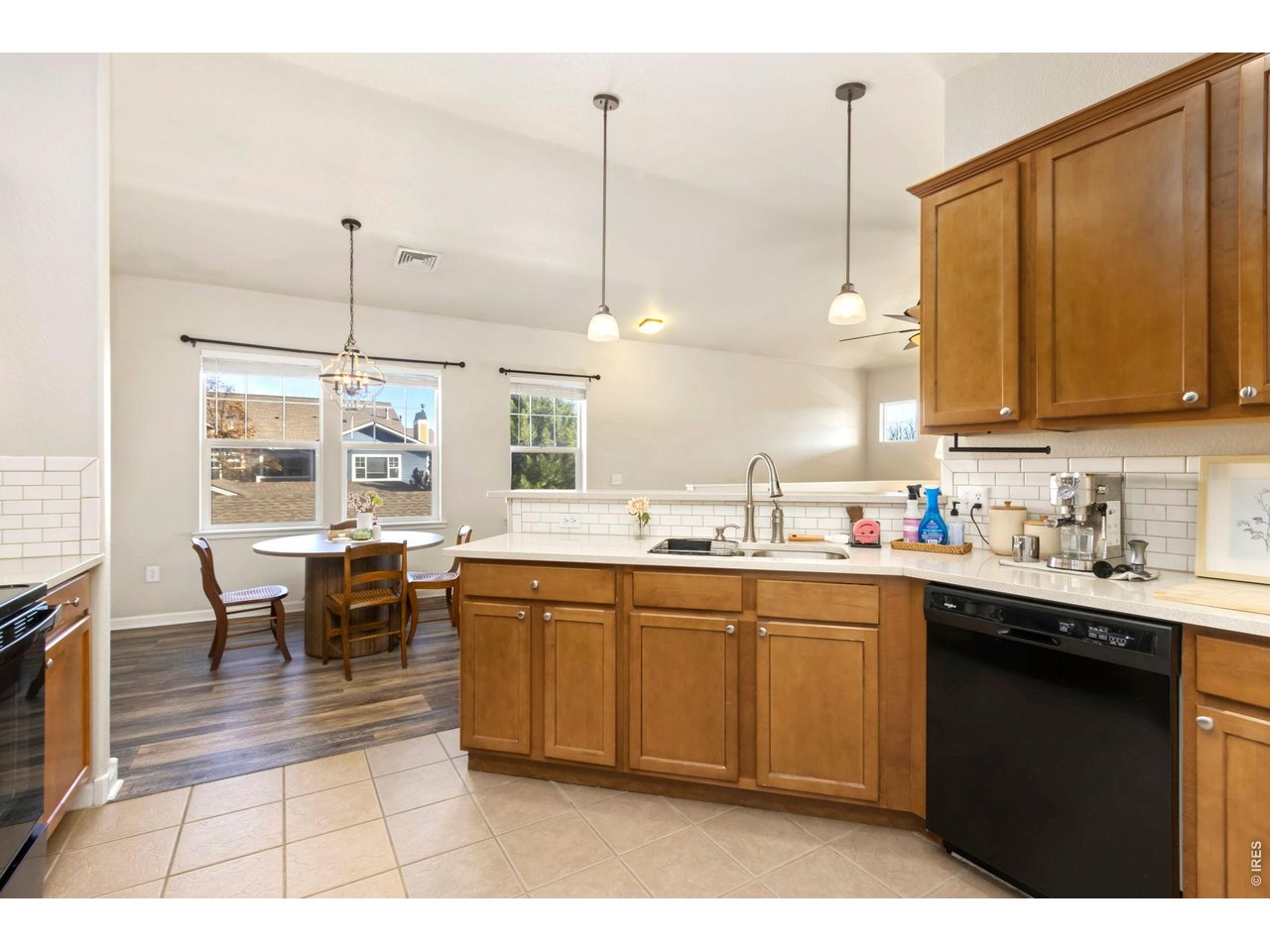 2302 Owens Ave 204
