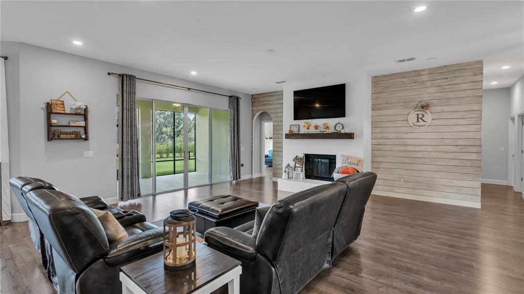 834 ENCLAVE AT HARDEN CIR