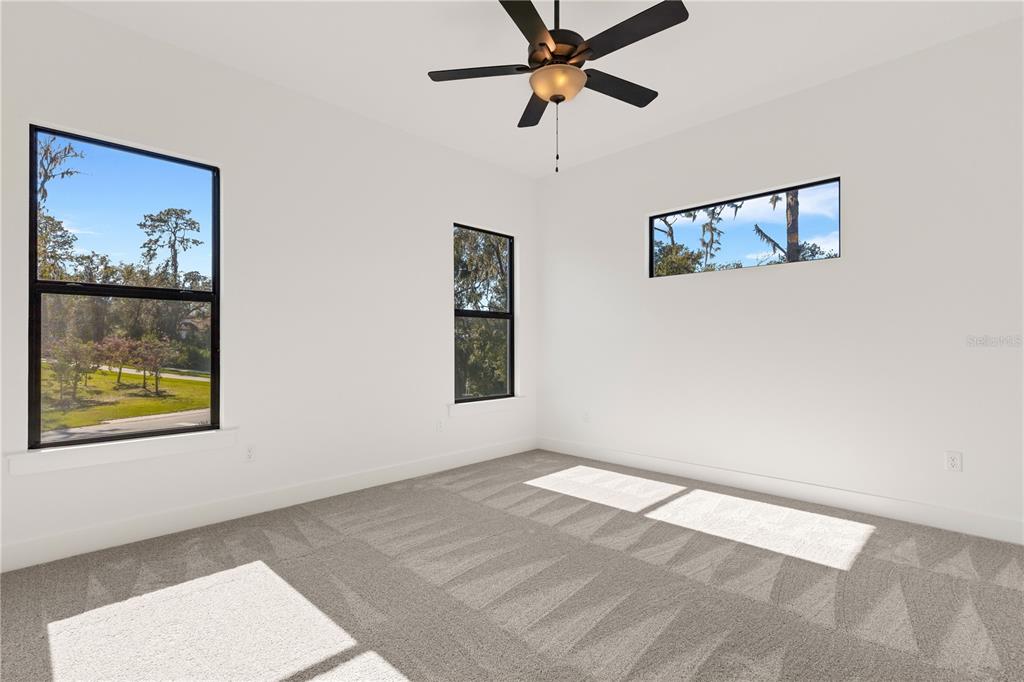 2510 DELPHI WOODS CIR