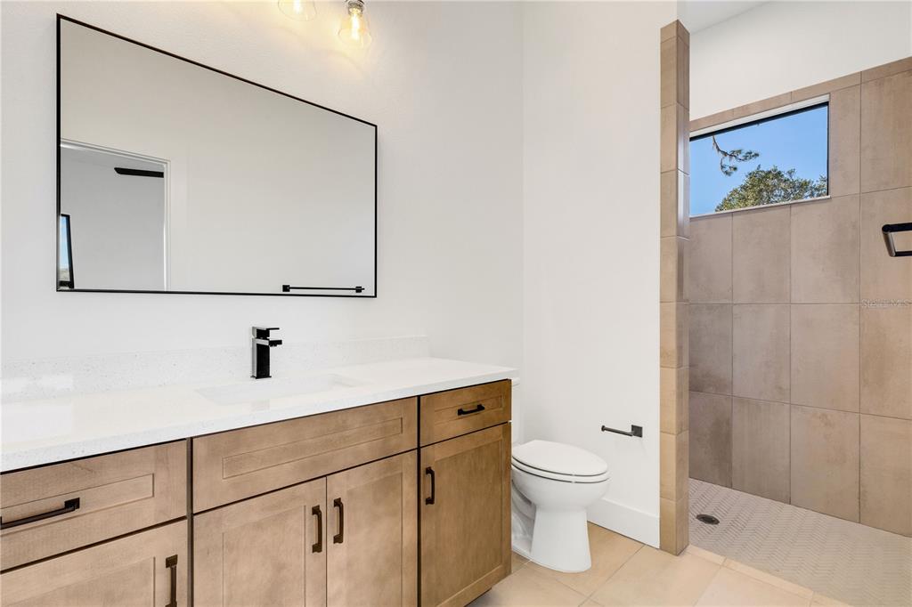 2510 DELPHI WOODS CIR